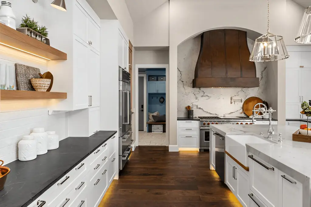Farmhouse Kitchen Island: The Heart of Your Rustic Cooking Space 1 Farmhouse Kitchen Island