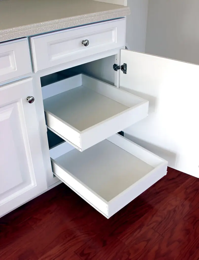 15 Genius Kitchen Cabinet Storage Hacks You’ll Wish You Knew Sooner 2 15 Genius Kitchen Cabinet Storage Hacks You’ll Wish You Knew Sooner kitchen cabinet kitchen cabinet,cabinet,kitchen,storage,item,drawer,space,shelf,organization,idea,way,organizer,pot,lid,spice,knife,home,solution,bowl,pantry,organize kitchen,rack,container,cleaning,countertop,holder,door,place,thing,time,appliance,dish,glass,room,utensil,baking,use,storage space,tool,upper cabinet,jar,plastic,spot,basket,back,product,cabinet door,kitchen storage,bin,inside cabinet