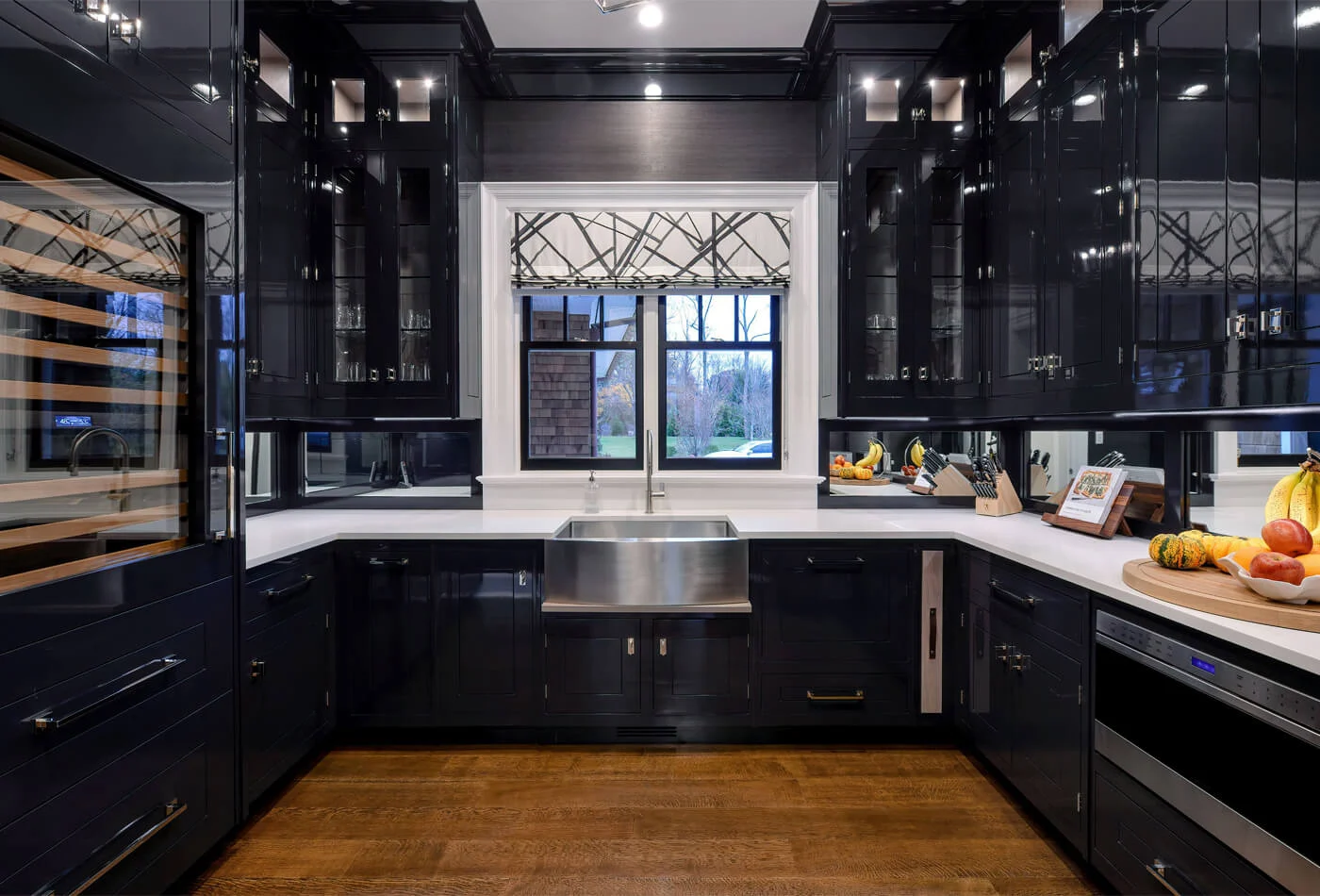 Kitchen Cabinet Door Styles 2025: Complete guide to 15 popular options 19 Black_Kitchen_Cabinets