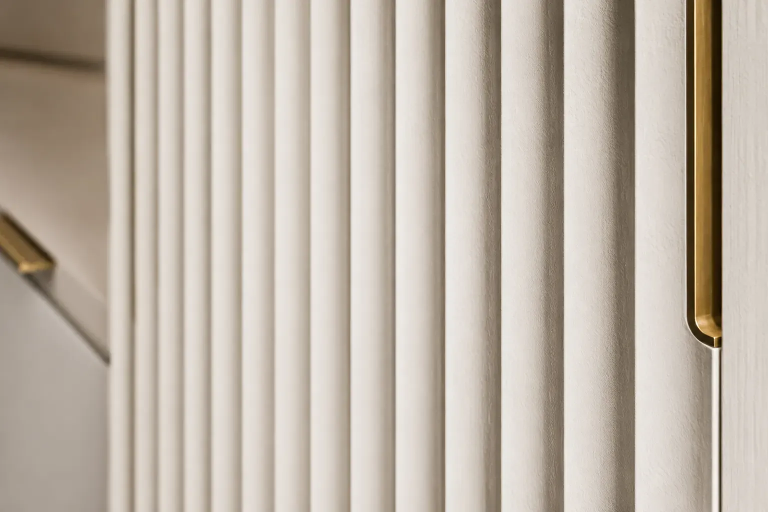 Fluted-cabinet-doors-pros-and-cons